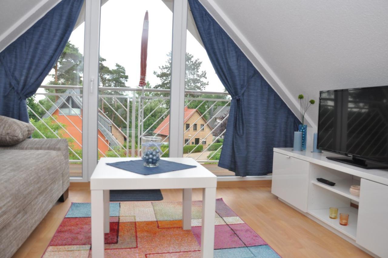 Ferienhaus Mueritzzauber / 1 Zimmer Dachgeschoss-Appartement Рёбель Экстерьер фото